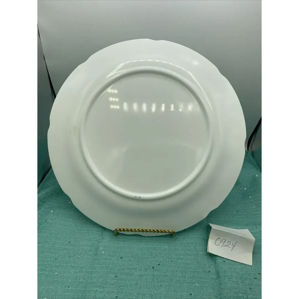 Vintage White Milk Glass 14” Round Platter Server Plate Harvest Grape Pattern EC